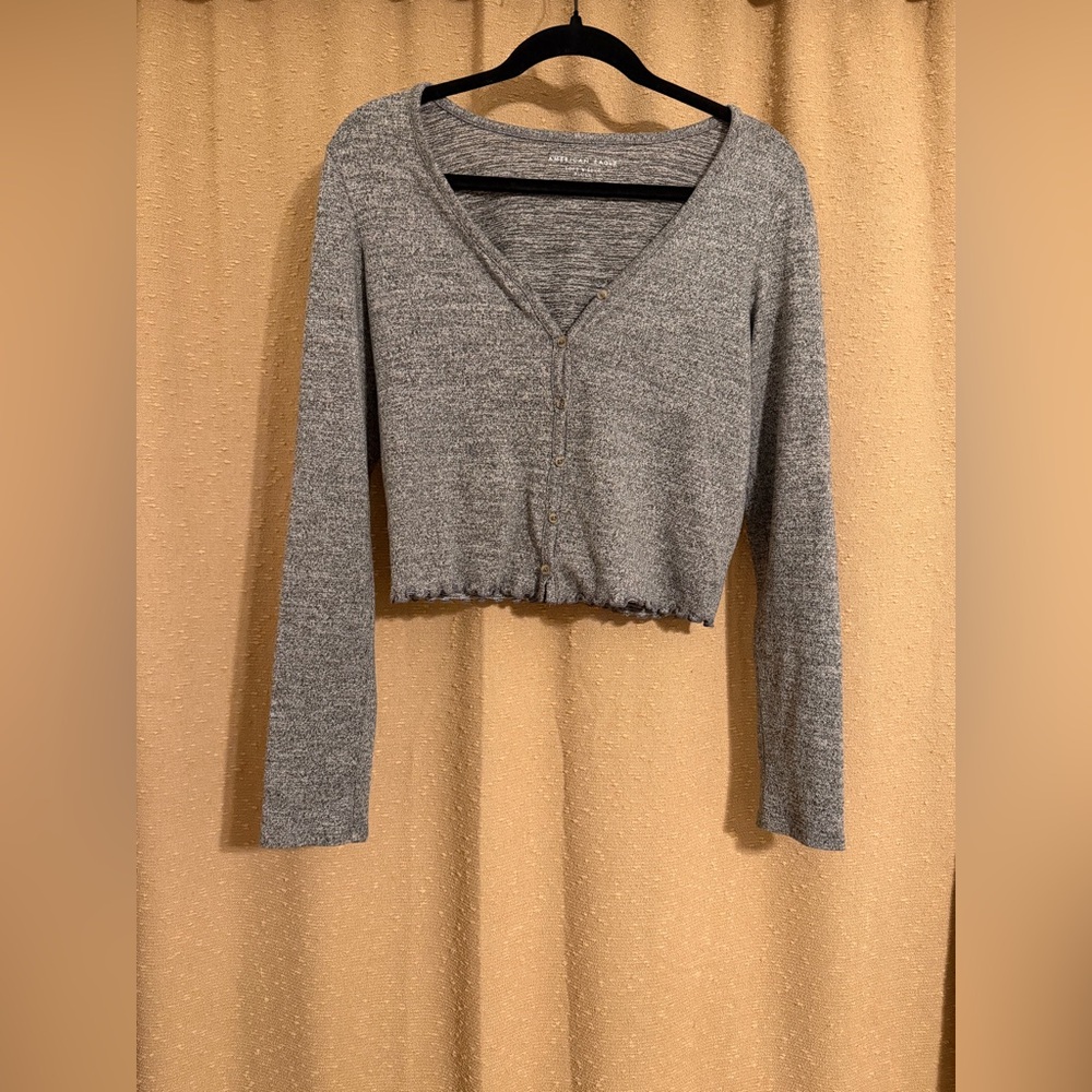 American Eagle Women’s Soft & Sexy Grey Button Up Long Sleeve size XS